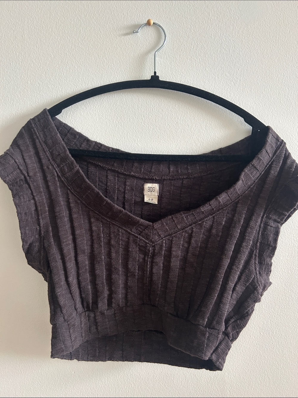 BDG Charcoal Ribbed V-Neck Crop Top - Dark Gray